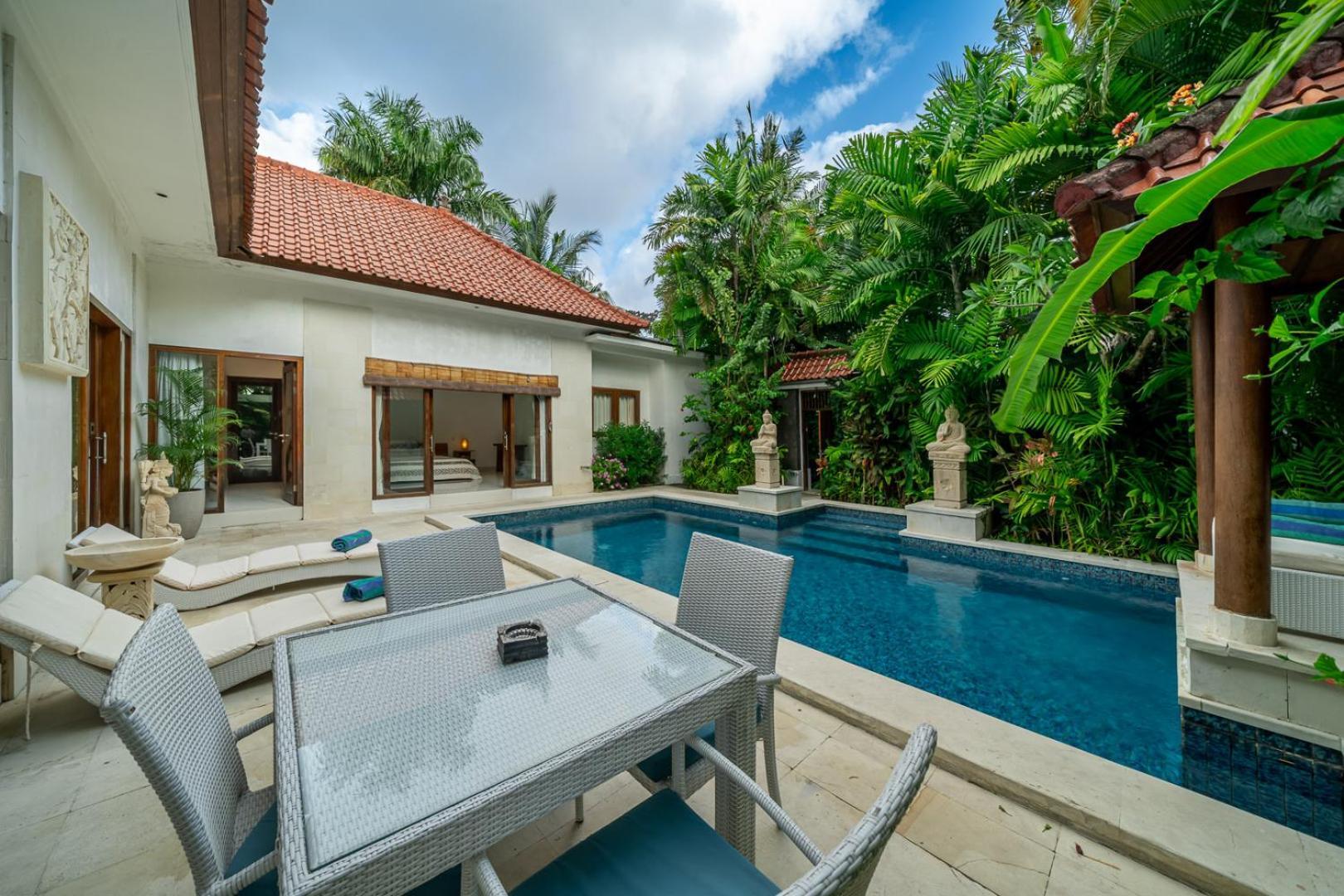 Villa Nemia Seminyak Esterno foto